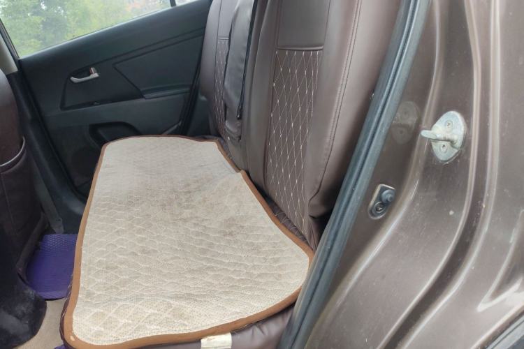 Used Kia Sportage R 2011 2.0L Manual Two-Wheel Drive GL Trim Left Rear Seat