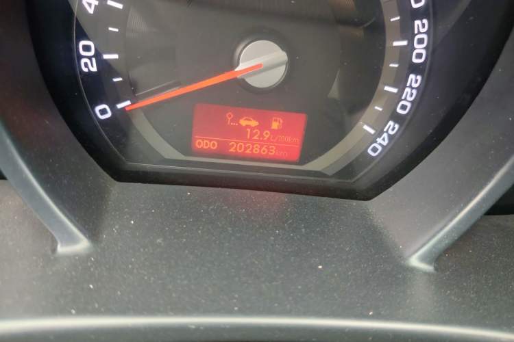 Used Kia Sportage R 2011 2.0L Manual Two-Wheel Drive GL Trim Odometer Close Up