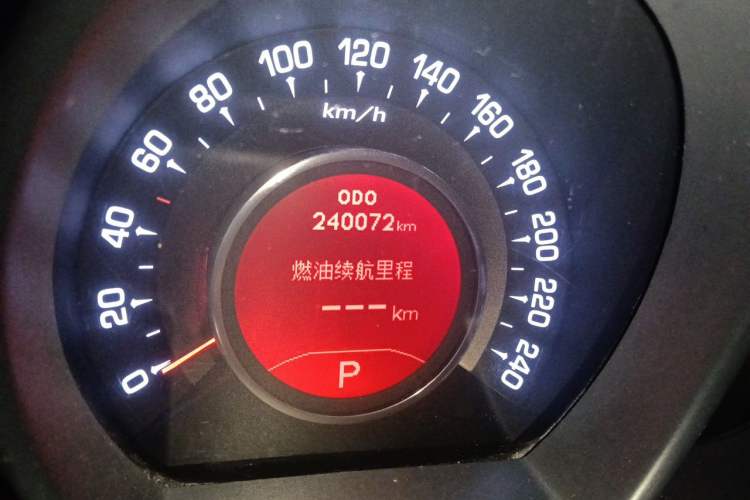 Used Kia Sportage R 2011 2.0L Automatic Two-Wheel Drive Premium Edition Odometer Close Up