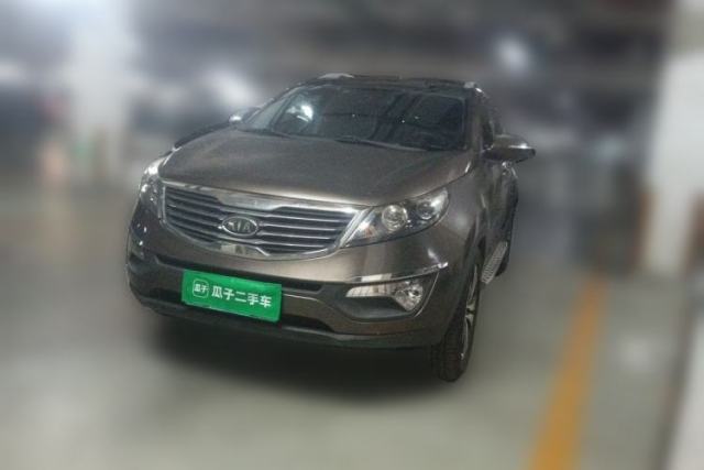Ojetý Kia Sportage R 2011 2.0L Automatic Two-Wheel Drive Premium Edition