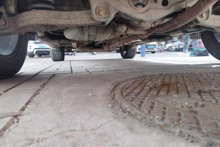 Used Kia Sportage R 2011 2.4L Automatic 4x4 Premium Edition Chassis Rear Left