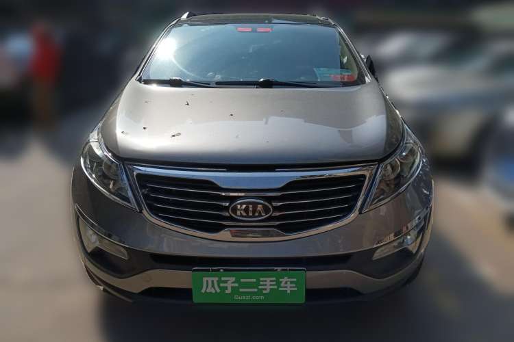 Used Kia Sportage R 2011 2.0L Automatic Two-Wheel Drive Premium Edition Front