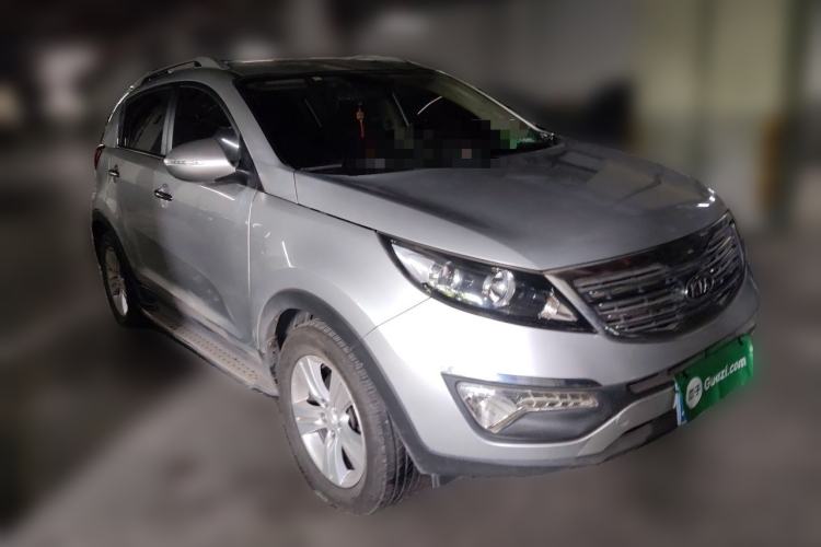 Used Kia Sportage R 2011 2.0L Automatic Two-Wheel Drive GLS Front Right 45 Deg