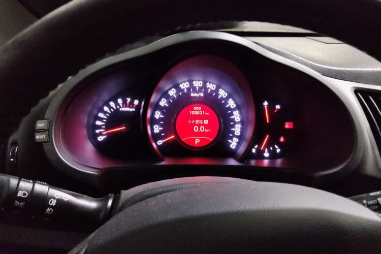 Used Kia Sportage R 2011 2.4L Automatic 4x4 GLS Instrument Cluster