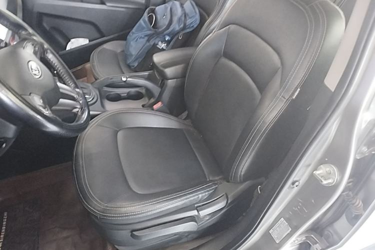 Used Kia Sportage R 2011 2.0L Automatic Two-Wheel Drive GLS Left Front Seat