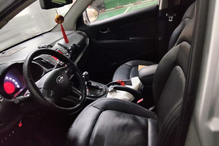 Used Kia Sportage R 2011 2.4L Automatic 4x4 GLS Left Front Seat