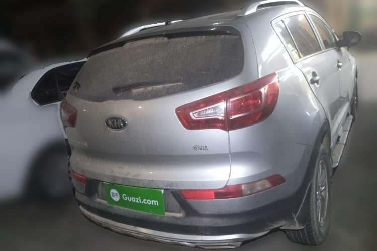 Used Kia Sportage R 2011 2.0L Manual Two-Wheel Drive GL Trim Rear