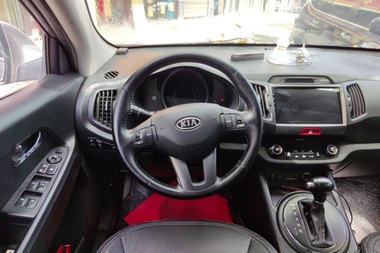 Used Kia Sportage R 2011 2.0L Automatic Two-Wheel Drive Premium Edition Steering Wheel