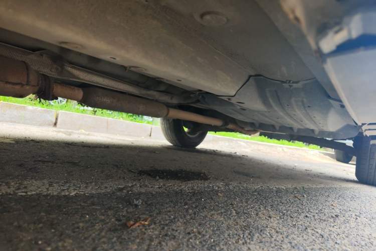 Used Kia Sportage R 2011 2.0L Automatic Two-Wheel Drive GL Chassis Front Left