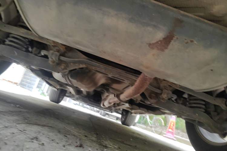 Used Kia Sportage R 2011 2.0L Manual Two-Wheel-Drive GLS Chassis Rear