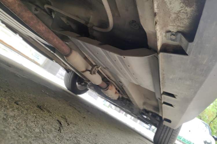 Used Kia Sportage R 2011 2.0L Manual Two-Wheel-Drive GLS Chassis Rear Right