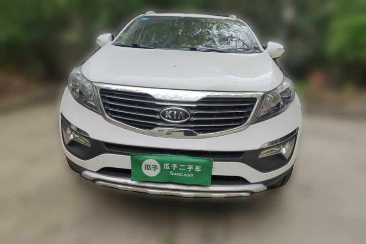 Used Kia Sportage R 2011 2.0L Manual Two-Wheel-Drive GLS Front