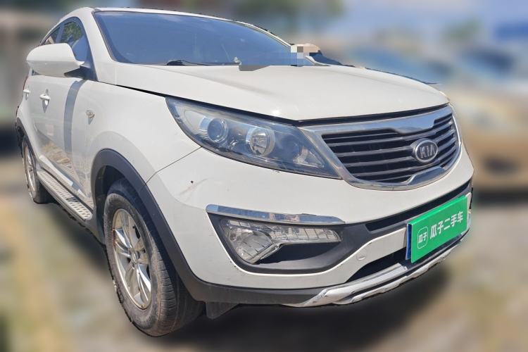 Used Kia Sportage R 2011 2.0L Automatic Two-Wheel Drive GL Front Right 45 Deg