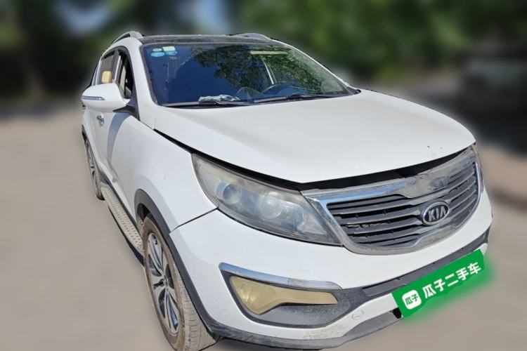 Used Kia Sportage R 2011 2.0L Automatic Two-Wheel Drive Premium Edition Front Right 45 Deg