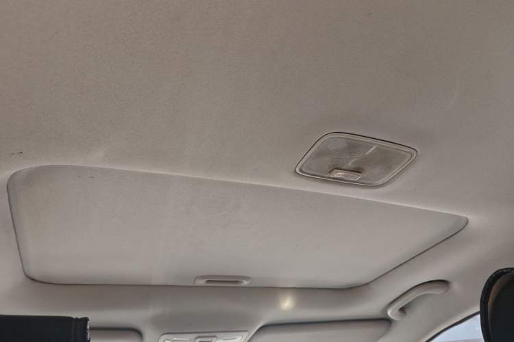 Used Kia Sportage R 2011 2.0L Automatic Two-Wheel Drive GL Headliner