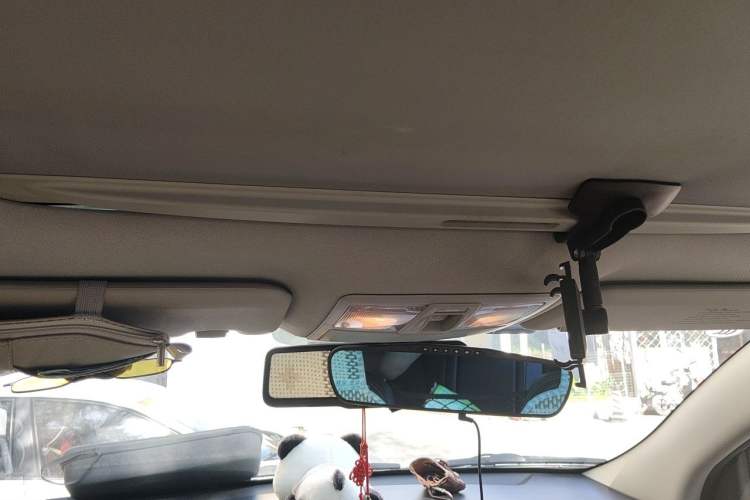 Used Kia Sportage R 2011 2.0L Automatic Two-Wheel Drive GL Headliner