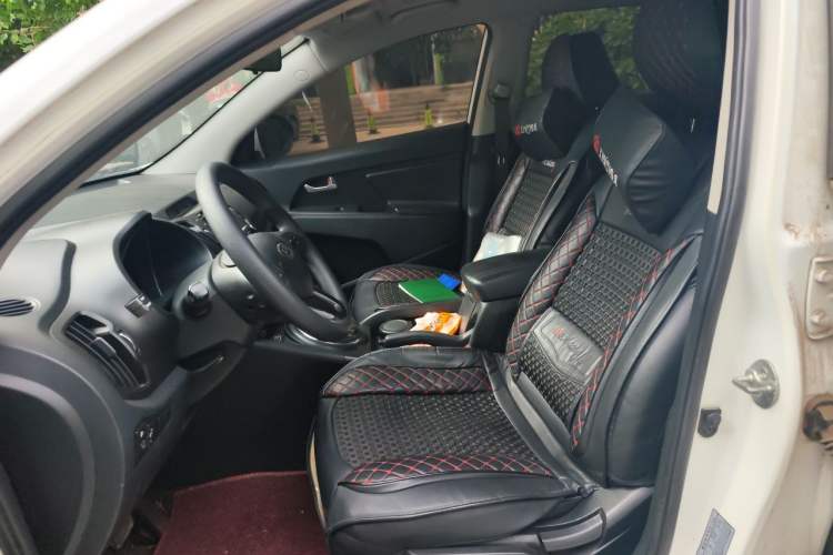 Used Kia Sportage R 2011 2.0L Automatic Two-Wheel Drive GL Left Front Seat