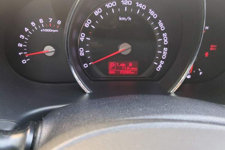 Used Kia Sportage R 2011 2.0L Automatic Two-Wheel Drive GL Odometer Close Up