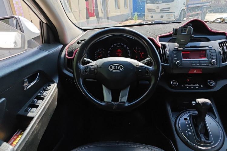 Used Kia Sportage R 2011 2.0L Automatic Two-Wheel Drive Premium Edition Steering Wheel