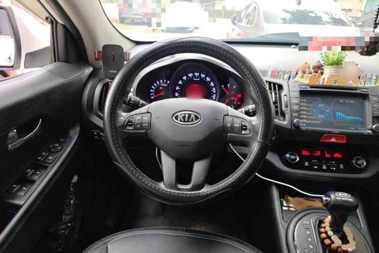 Used Kia Sportage R 2011 2.0L Automatic Two-Wheel Drive Premium Edition Steering Wheel