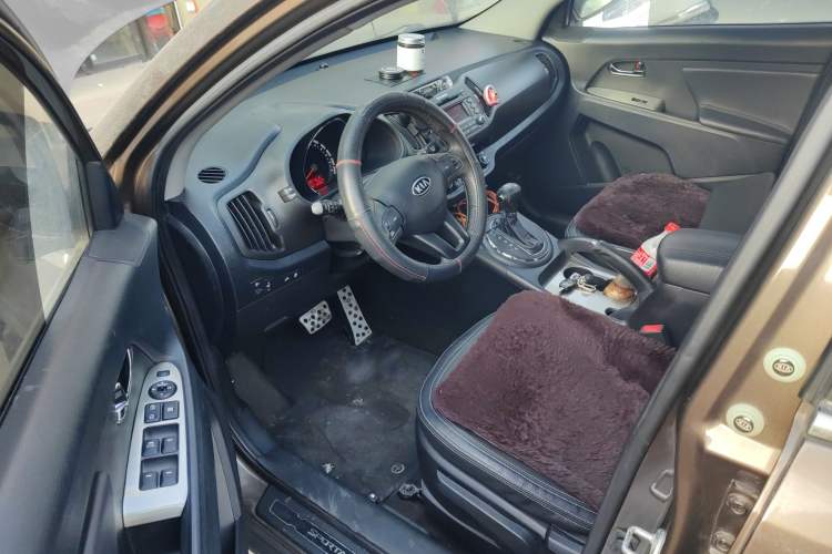 Used Kia Sportage R 2011 2.0L Automatic Two-Wheel Drive GLS Driver Seat