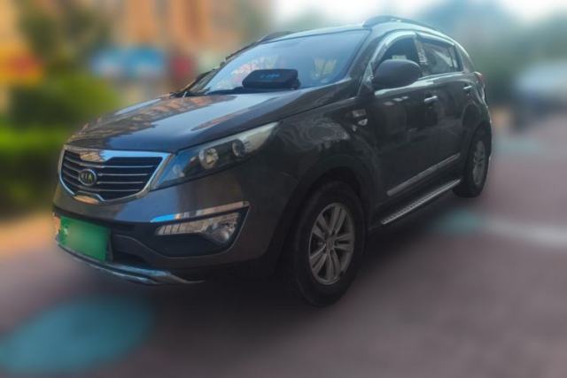 Used Kia Sportage R 2011 2.0L Manual Two-Wheel Drive GL Trim