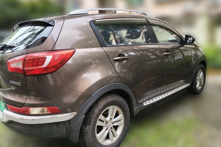 Used Kia Sportage R 2011 2.0L Automatic Two-Wheel Drive GL Rear Right 45 Deg