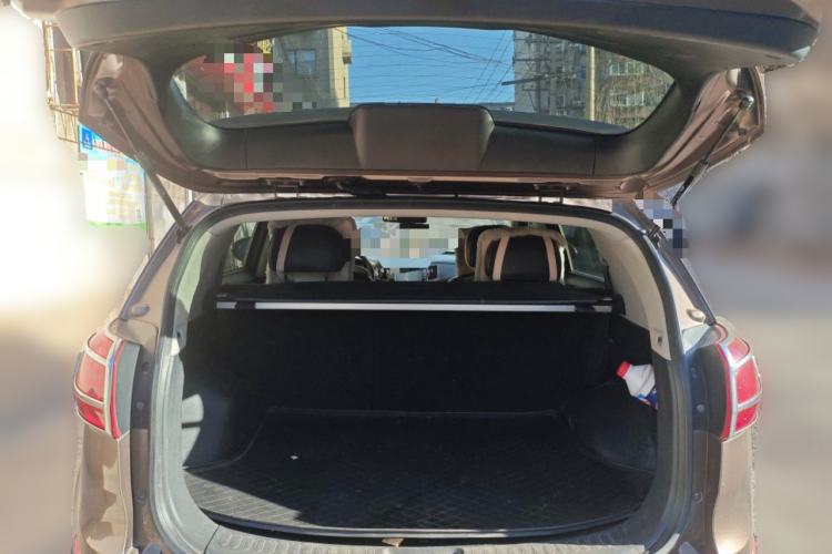 Used Kia Sportage R 2011 2.0L Automatic Two-Wheel Drive Premium Edition Trunk