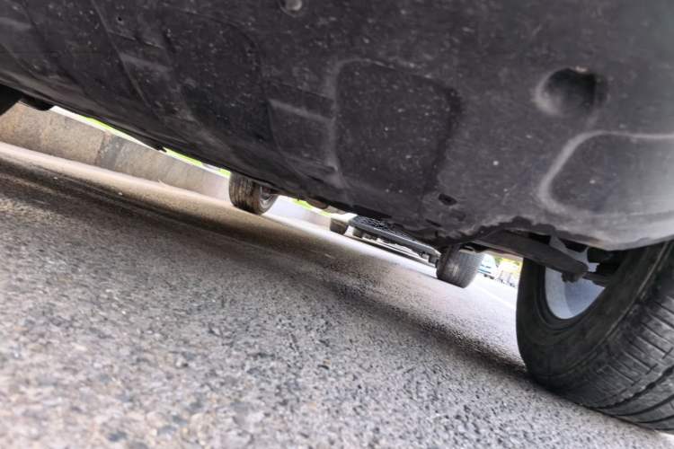 Used Kia Sportage R 2012 2.0L Automatic Two-Wheel Drive GLS Chassis Front
