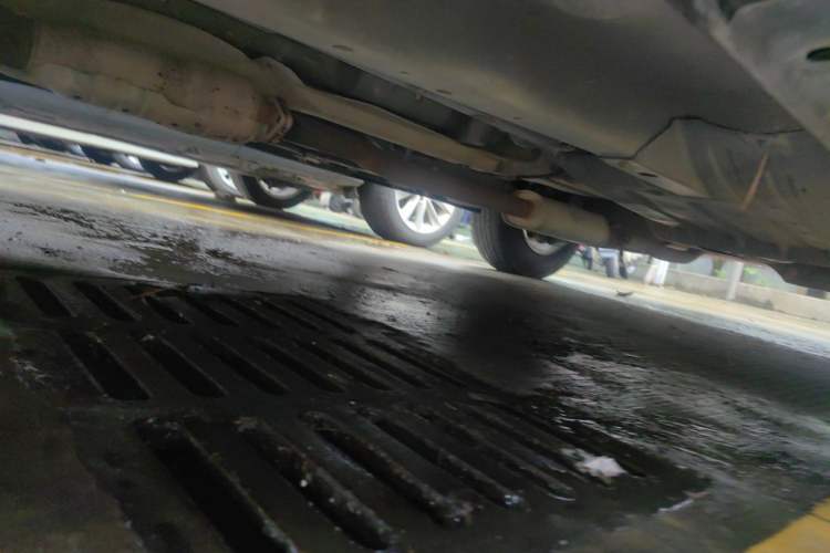 Used Kia Sportage R 2012 2.0L Automatic Two-Wheel Drive GL Trim Chassis Front Left