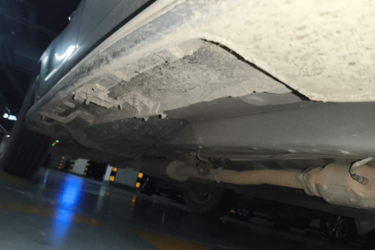 Used Kia Sportage R 2012 2.0L Automatic Two-Wheel Drive GLS Chassis Front Right