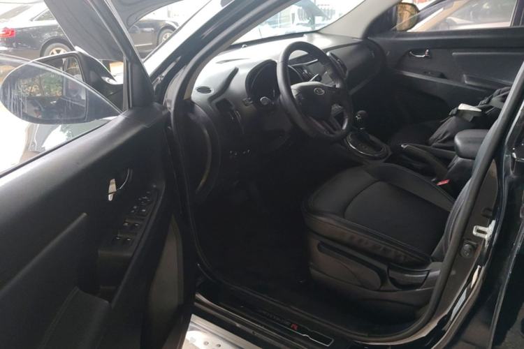 Used Kia Sportage R 2012 2.0L Automatic Two-Wheel Drive GLS Driver Seat