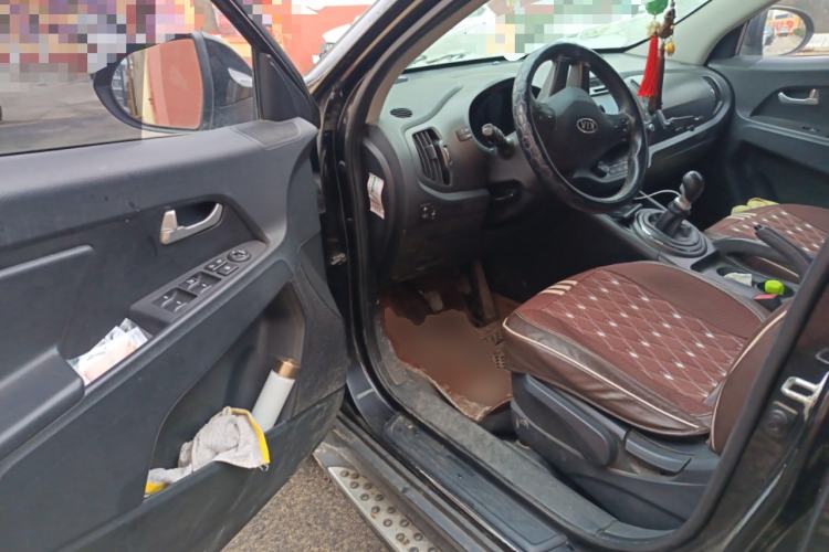 Used Kia Sportage R 2012 2.0L Manual Two-Wheel Drive GL Trim Driver Seat