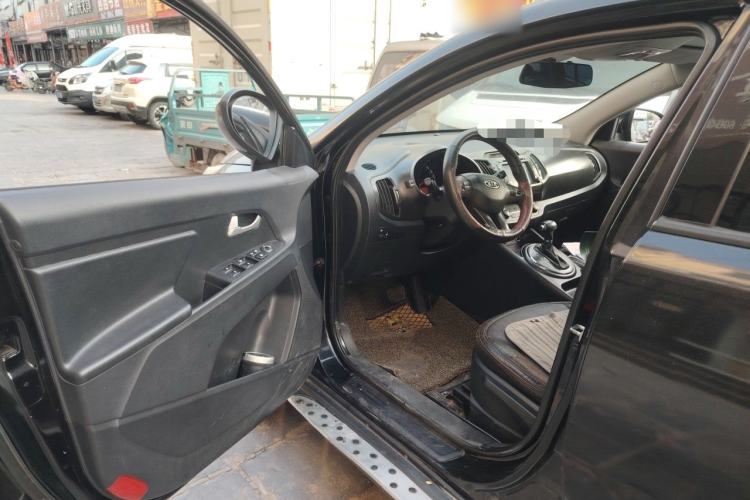 Used Kia Sportage R 2012 2.0L Automatic Two-Wheel Drive GL Trim Driver Seat