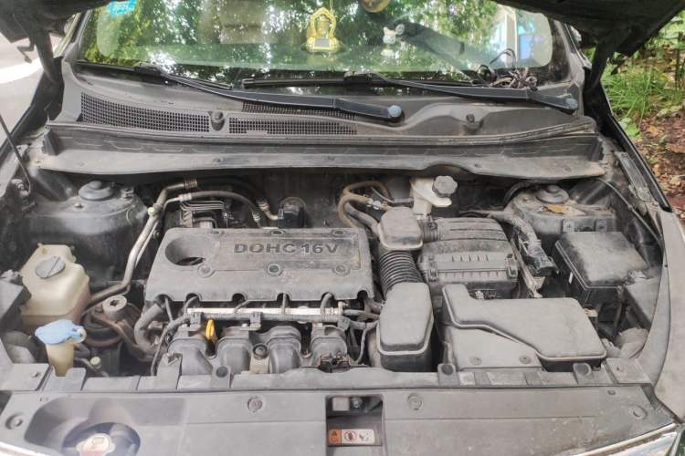 Used Kia Sportage R 2012 2.4L Automatic 4x4 Premium Edition Engine Bay