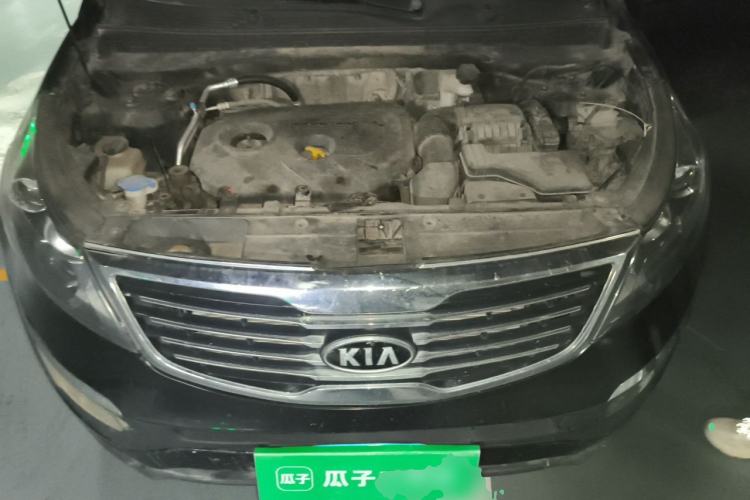 Used Kia Sportage R 2012 2.0L Automatic Two-Wheel Drive GLS Engine Bay
