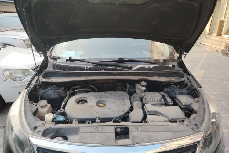 Used Kia Sportage R 2012 2.0L Automatic Two-Wheel Drive GL Trim Engine Bay
