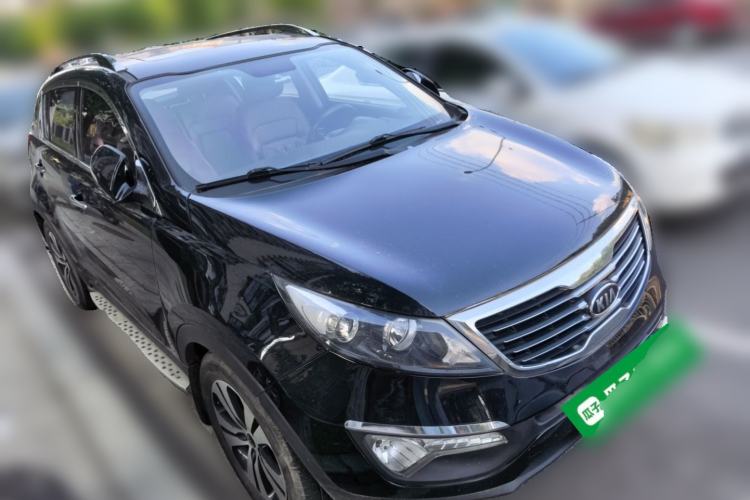 Used Kia Sportage R 2012 2.0L Automatic Two-Wheel Drive GLS Front Right 45 Deg