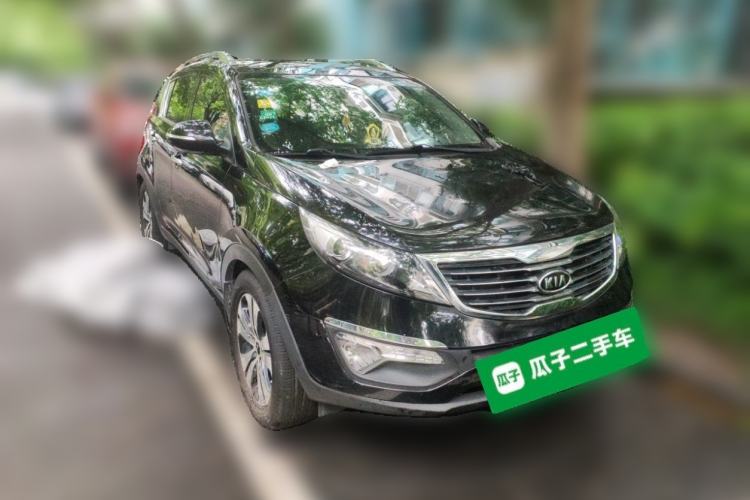 Used Kia Sportage R 2012 2.4L Automatic 4x4 Premium Edition Front Right 45 Deg