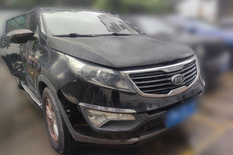 Used Kia Sportage R 2012 2.0L Automatic Two-Wheel Drive GL Trim Front Right 45 Deg