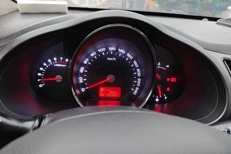Used Kia Sportage R 2012 2.0L Automatic Two-Wheel Drive GLS Instrument Cluster