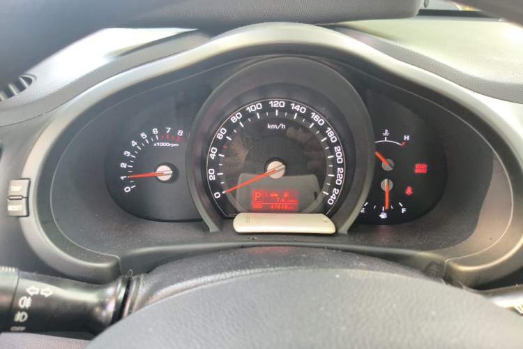 Used Kia Sportage R 2012 2.0L Automatic Two-Wheel Drive GL Trim Instrument Cluster