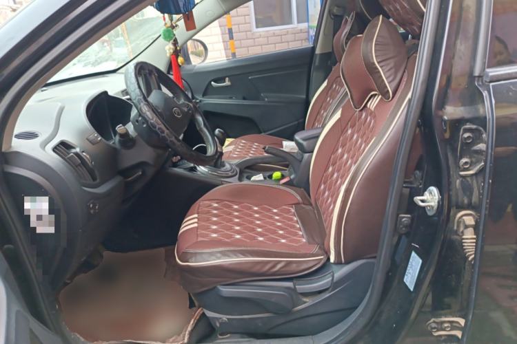 Used Kia Sportage R 2012 2.0L Manual Two-Wheel Drive GL Trim Left Front Seat