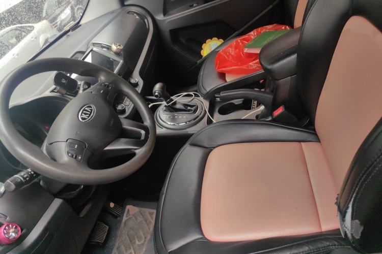 Used Kia Sportage R 2012 2.0L Automatic Two-Wheel Drive GL Trim Left Front Seat