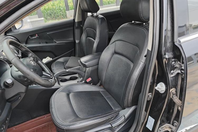 Used Kia Sportage R 2012 2.0L Automatic Two-Wheel Drive GLS Left Front Seat