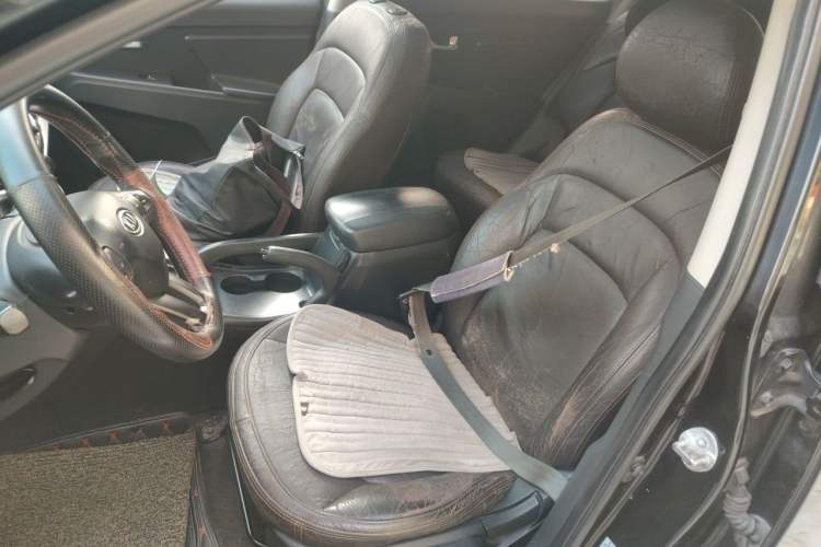 Used Kia Sportage R 2012 2.0L Automatic Two-Wheel Drive GL Trim Left Front Seat