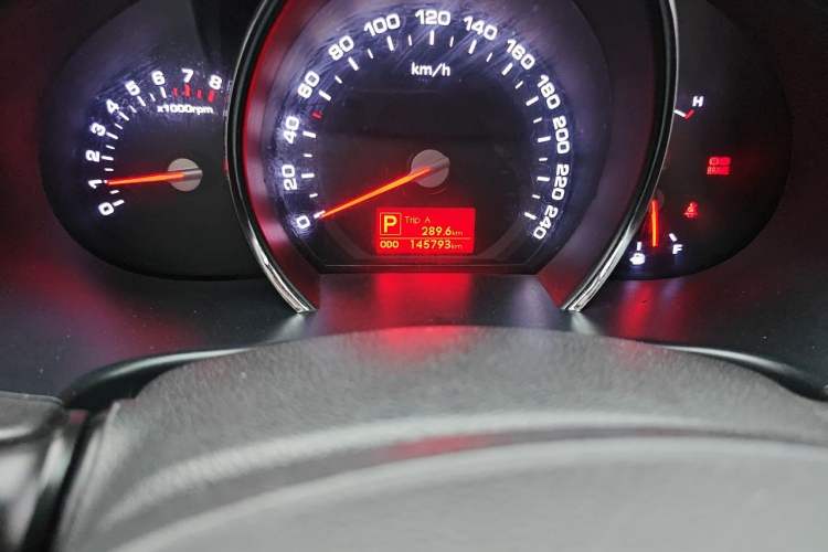 Used Kia Sportage R 2012 2.0L Automatic Two-Wheel Drive GLS Odometer Close Up