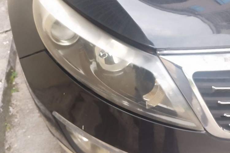 Used Kia Sportage R 2012 2.0L Automatic Two-Wheel Drive NAVI Right Front Headlight