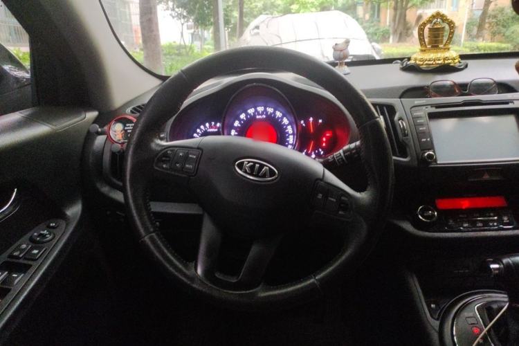 Used Kia Sportage R 2012 2.4L Automatic 4x4 Premium Edition Steering Wheel