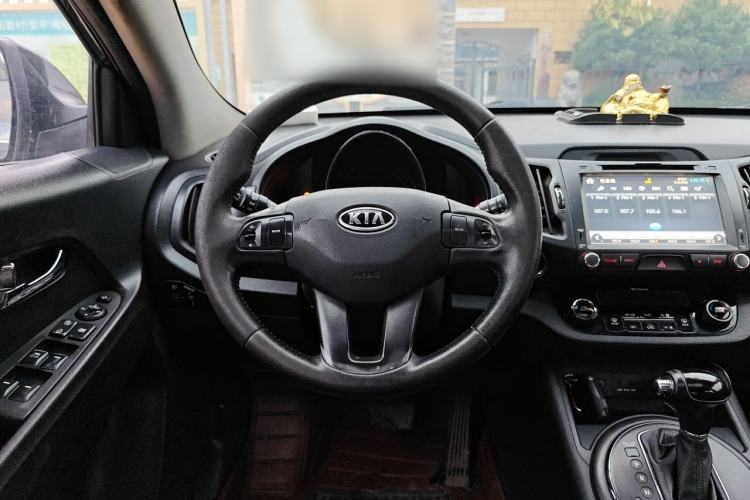 Used Kia Sportage R 2012 2.0L Automatic Two-Wheel Drive GLS Steering Wheel